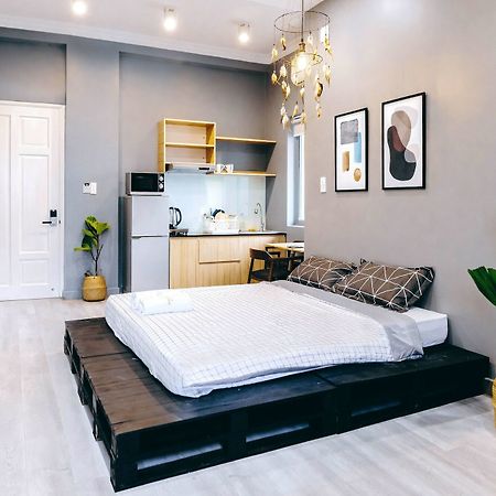 Chilla Palace Homestay Хошимін Екстер'єр фото