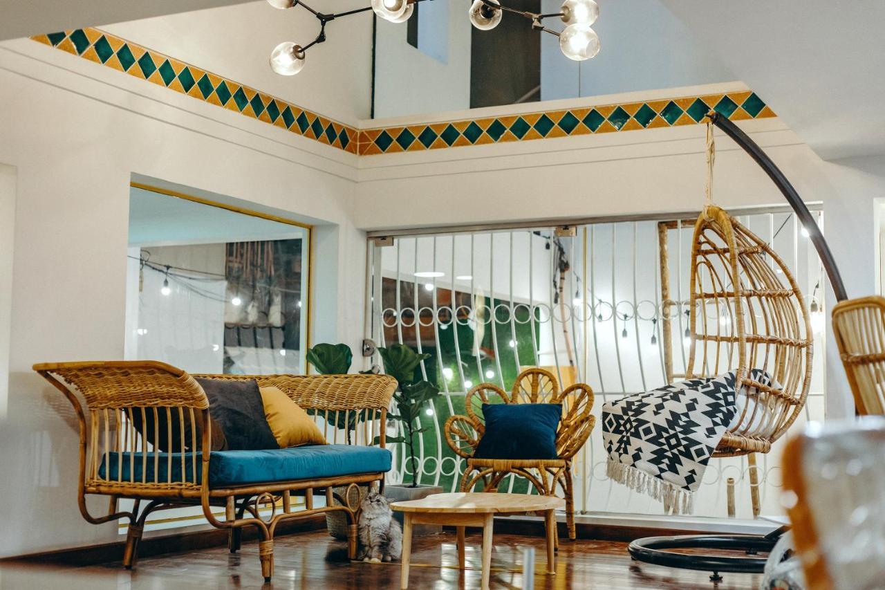 Chilla Palace Homestay Хошимін Екстер'єр фото